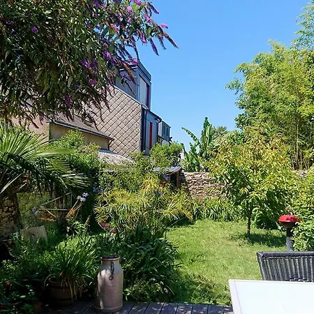 Maison Et Jardin, Viarme *